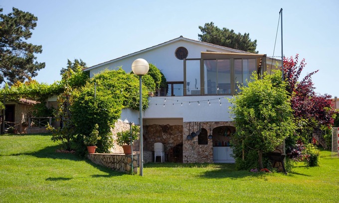 Vidreres Cabaña | Casa rural (alquiler íntegro) Can Bernadí para 20 personas