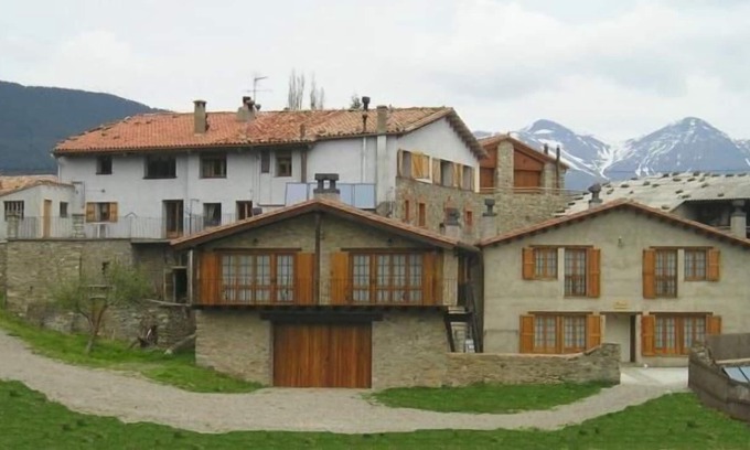 Campelles Cabaña | Casa rural (alquiler íntegro) Can Tubau para 30 personas