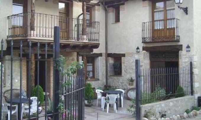Turegano Cabaña | Casa rural (alquiler íntegro) La Fragua de los Álvaro para 6 personas