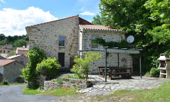 Langeac Casa | Self-catering cottage in a beautiful Haute-Loire village: Haut-Allier gorges.