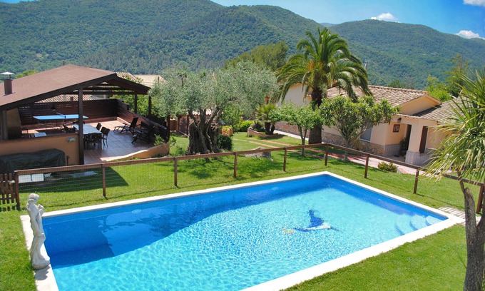 Pujarnol Cabaña | Casa rural (alquiler íntegro) El Solei para 14 personas