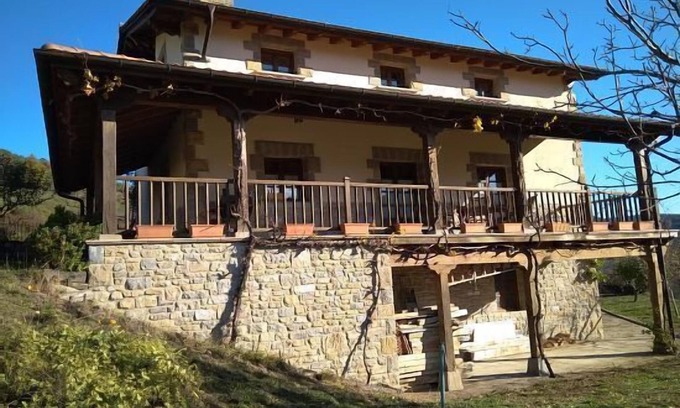 Esteribar Cabaña | Casa rural (alquiler íntegro) Elbegi para 12 personas