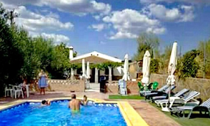 Arriate Cabaña | Casa rural (alquiler íntegro) La casita para 8 personas