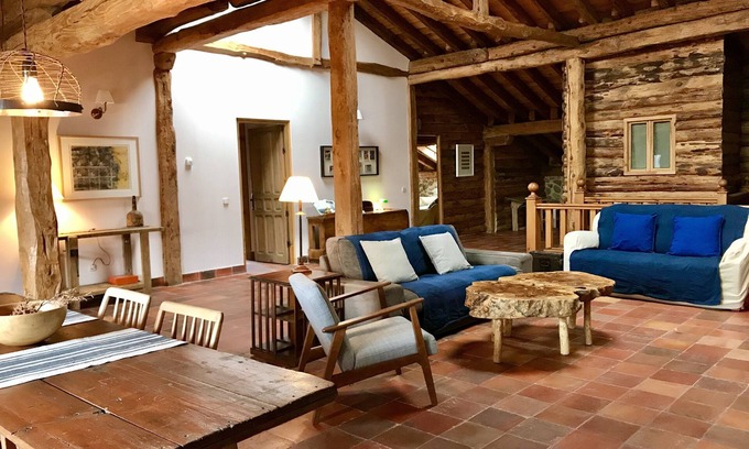 Sotosalbos Cabaña | CASONA DE SALTUS, espectacular casona, Sotosalbos 8/10 pers.10'Segovia 1hMadrid