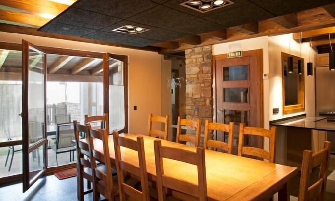 Ochagavia Cabaña | Casa rural (alquiler íntegro) Txalastaso para 8 personas