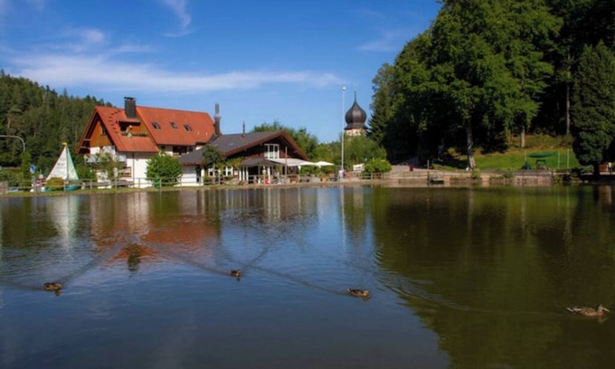 Triberg im Schwarzwald Apartamento | Self check in - small apartment right by the waterfall