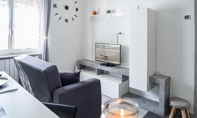 Quartiere Pista Apartamento | Selly House Allesandria