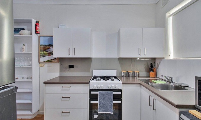 Semaphore Apartamento | Semaphore's Seaside Retreat