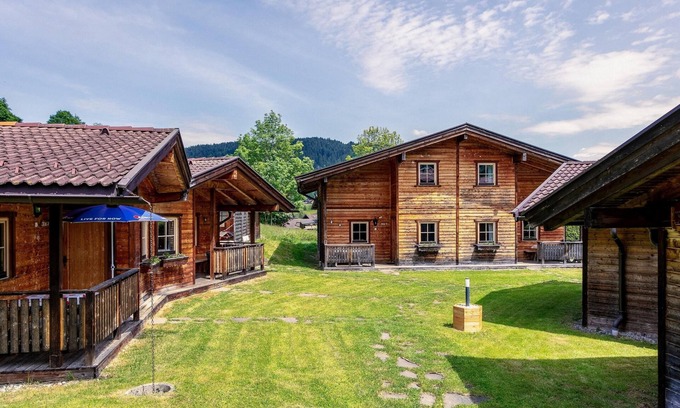 Niederau Apartamento | Semi-detached house with nice views