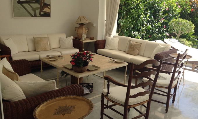 Atalaya-Isdabe Chalet De Esquí | Pareado Guadalmina, Marbella