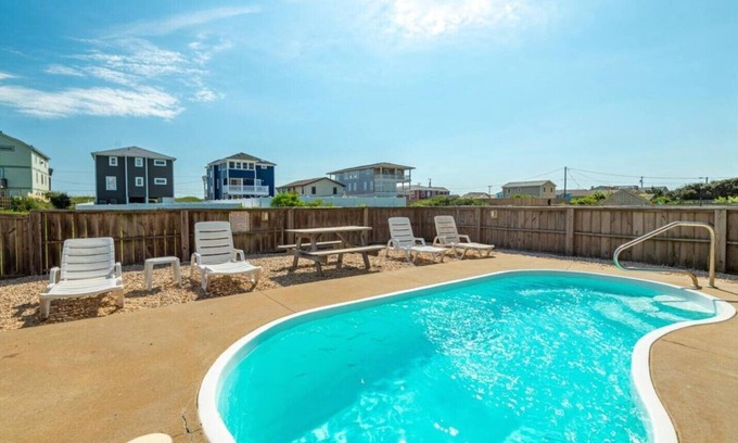 Sea Scape Casa | Semi-Oceanfront, Ocean Views! 225ft to Beach! -Pool, Hot Tub,Pool Table,Dogs OK!