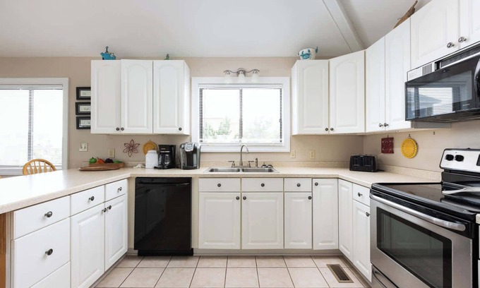 Whalehead Beach Casa | Semi-Oceanfront w/Heated Pool, Hot tub, Cabana, Ocean Views