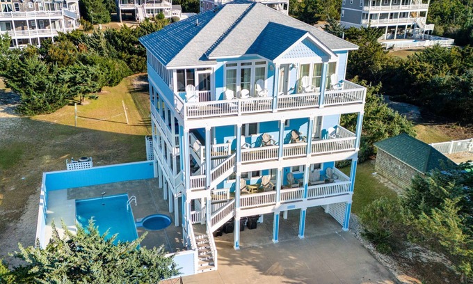Wind Over Waves Casa | Semi-Soundfront: Pool, Hot Tub, Game Room, Elevator, Boat Ramp, Linens Included