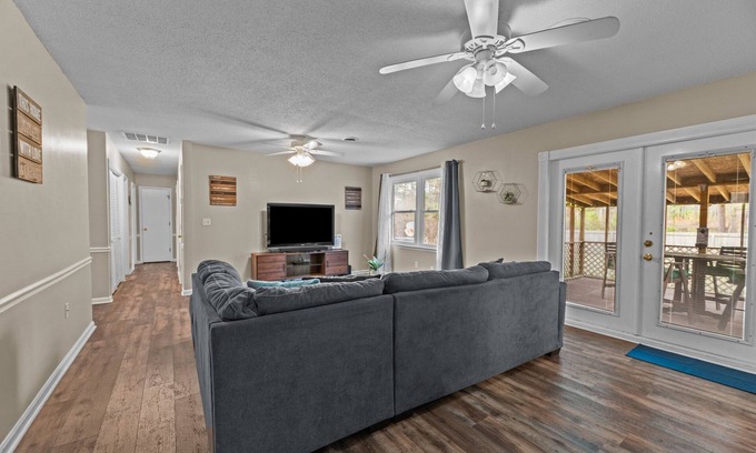 Craven County Casa | Semper Fi Serenity