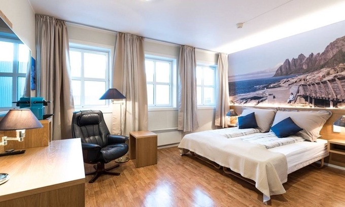 Finnsnes Hotel | Senja Hotell