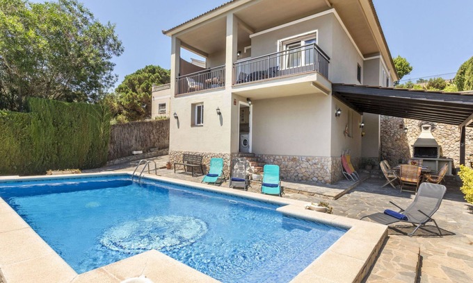 Lloret Blau Casa | Senyera by Interhome