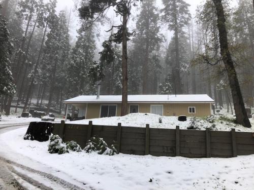Posey Casa | Sequoia National Forest CabinM
