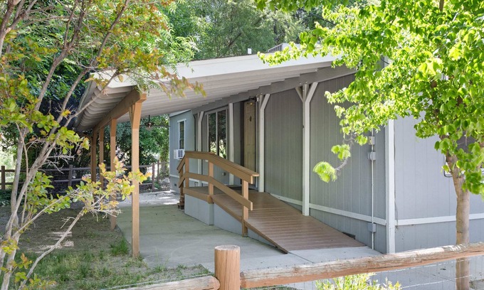 Kernville Casa | Sequoia Riverhouse at KRS Campground