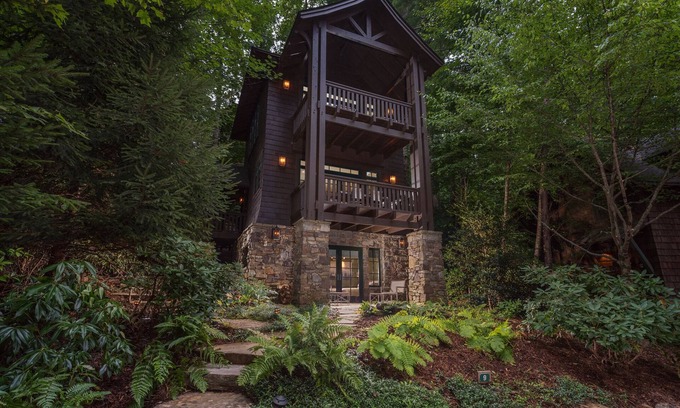 Cheshire Casa | Serendipia: diseño moderno de montaña en el hermoso pueblo de Cheshire