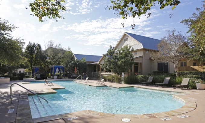 Wells Branch Apartamento | Peaceful 1BR King Suite | Pool, Parking + Gym A