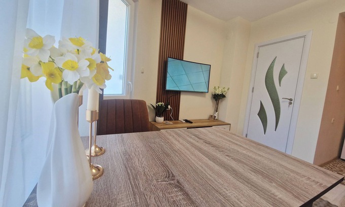Veliko Tarnovo Center Apartamento | Serene apartment with AC in top centre of charming Veliko Tarnovo