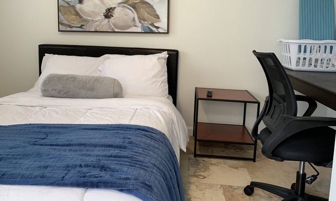Castro Valley Cabaña | Serene & Bright 1 Bedroom Cottage/Garden Views/Free Parking/Free Laundry
