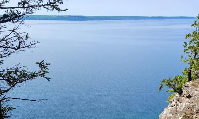 Georgian Bluffs Cabaña | Serene cottage getaway