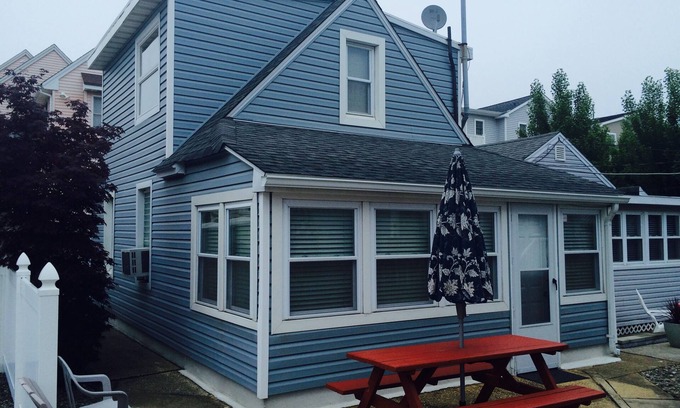 Ortley Beach Cabaña | Serene Cottage - para no fumadores 1. 5 blks a la playa