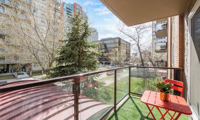 Connaught Condominio | Serene Family Friendly Downtown Getaway!