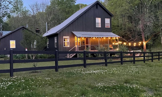 Dahlonega Cabina | Serene Farmhouse in Dahlonega on 5 acres W/Historic Indian Cabin & Creek.