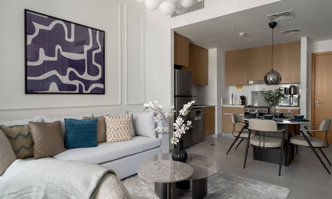 Dubai Apartamento | Serene Hideaway w/ Top Facilities in Creek Beach