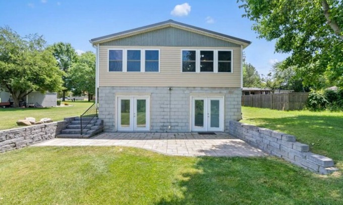 Lansing Casa | Serene Home on Grand River