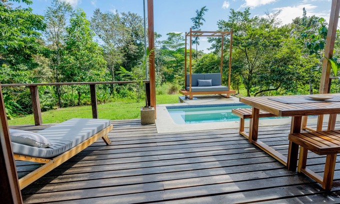 Chiguata Casa | Refugio sereno en la jungla con piscina en la reserva de vida silvestre