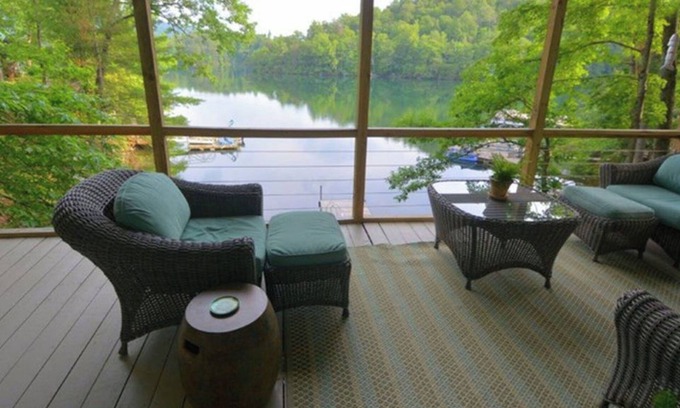 Santeetlah Cabaña | Serena casa de campo junto al lago con vistas, kayaks, canoa y paddleboard