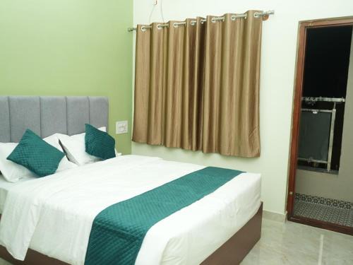Mysore Apartamento | Serene Legacy