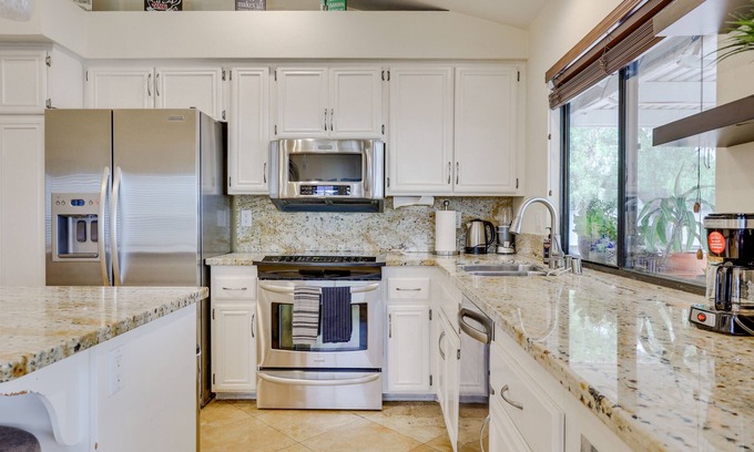 Poway Cabaña | Serene Poway Home w/ Private Pool: Pet Friendly!