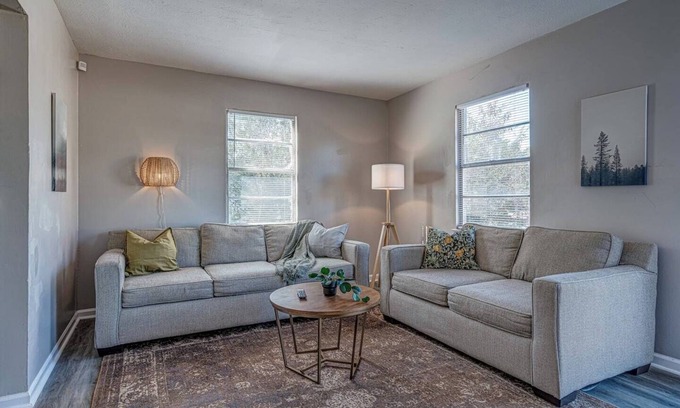 Whitehaven Casa | Serene Simplicity: Close to I-55 Graceland Airport