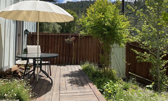 Forest Knolls Apartamento | Serene 1 bedroom in-law in Forest Knolls