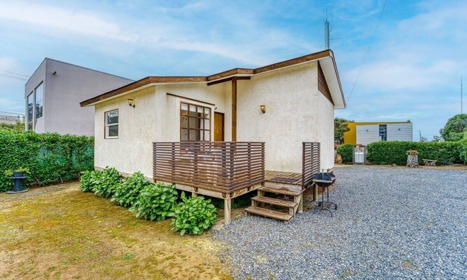 Algarrobo Cabina | Serenity Cabin 2B W/Wifi, Smart TV & Parking.