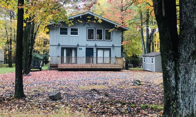 Lake Harmony Estates Chalet De Esquí | Serenity Chalet - Updated (2021) Pocono 4 season Lake harmony home