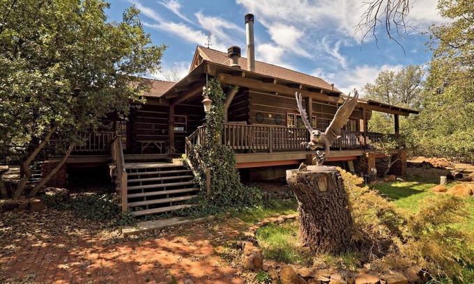 Julian Cabina | Serenity in the Woods - Beautiful Log Cabin on 2 acres with AC & WiFi & Xbox