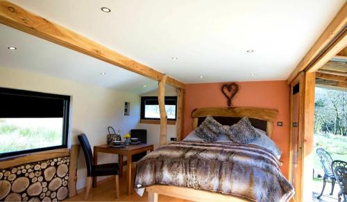 Pentrefelin Otro | Serenity Lodge