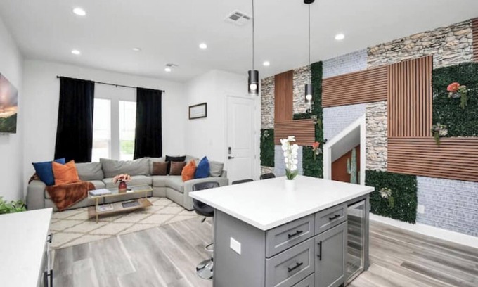 OST - South Union Casa | Serenity Lodge| Near Med Center