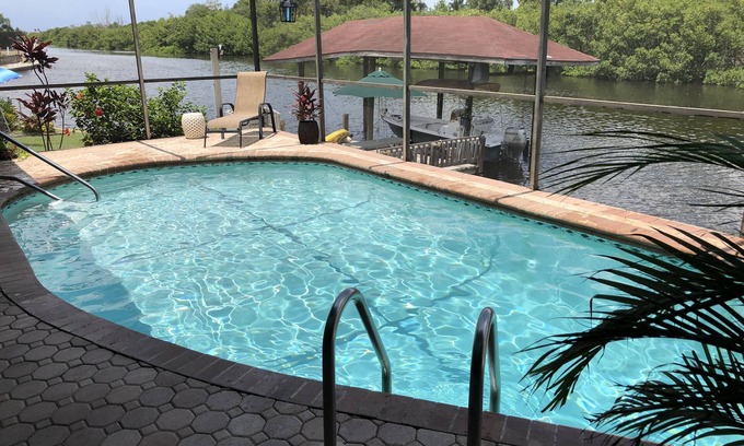 Apollo Beach Casa | Serenity Now, Affordable Waterfront Oasis
