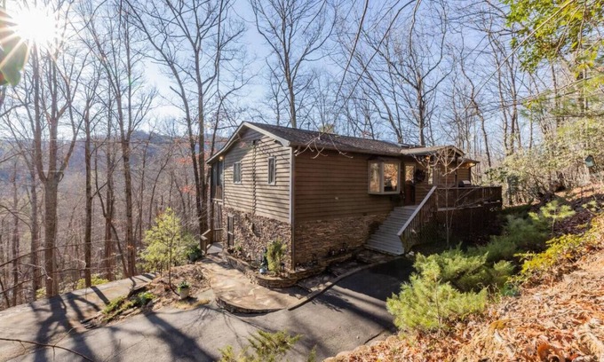Deep Gap Cabina | Serenity Now |Screen Porch | Fire Pit | Sleeps 6