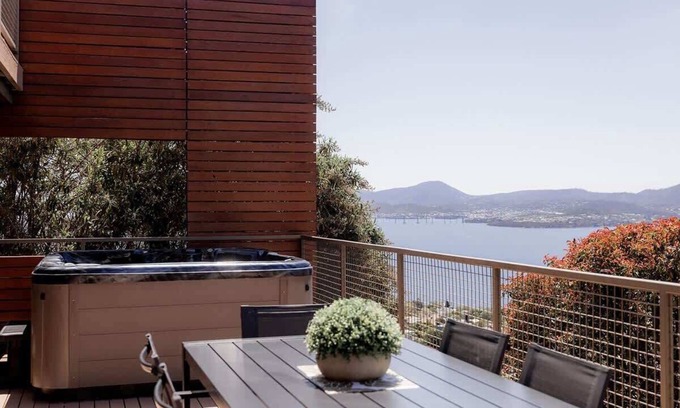 Sandy Bay Casa | Serenity@Sandy Bay: Family home with Hot Tub