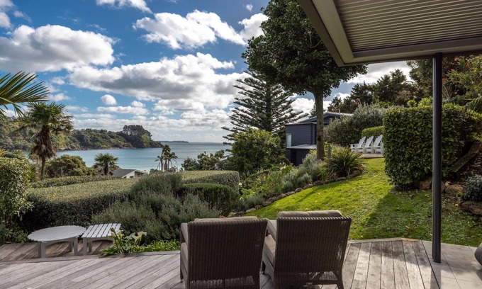 Ostend Casa | Serenity - Stay Waiheke