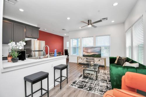 South Central Houston Apartamento | Serenity Studios - Near Med Center & Museum District