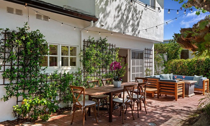 Bel Air Casa | Complete Serenity with Amazing Garden Views!