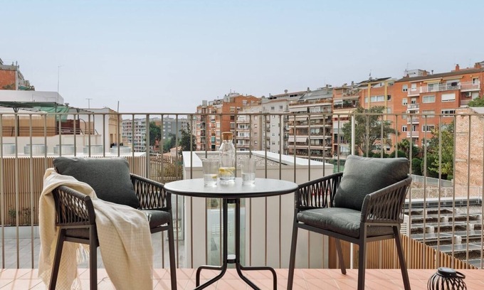 El Putget i Farro Apartamento | Serralada - 4 bedrooms and terrace in Sant Gervasi